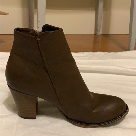 Dirty Laundry Brown Ankle Boots NEW - Picture 7 of 8